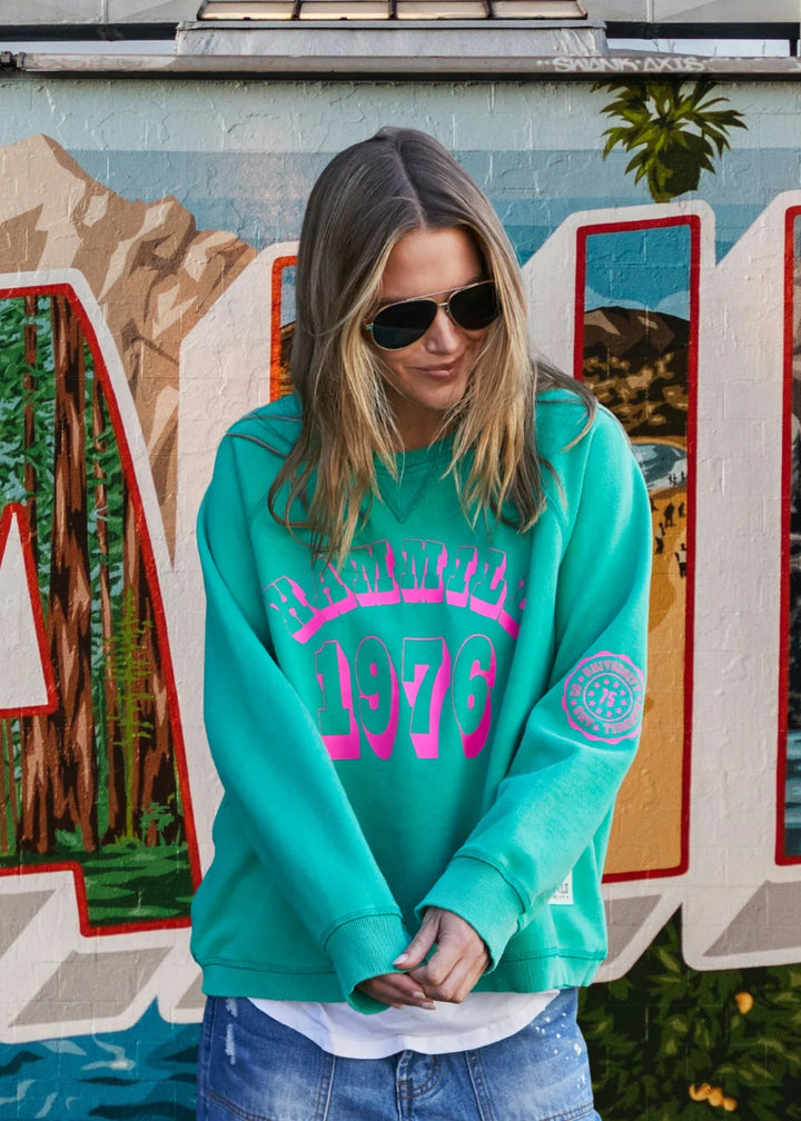 HAMMILL & CO Womens Vintage Wash Hammill 76 Sweat Washed Green, WOMENS KNITS & SWEATERS, CAT HAMMILL, Elwood 101