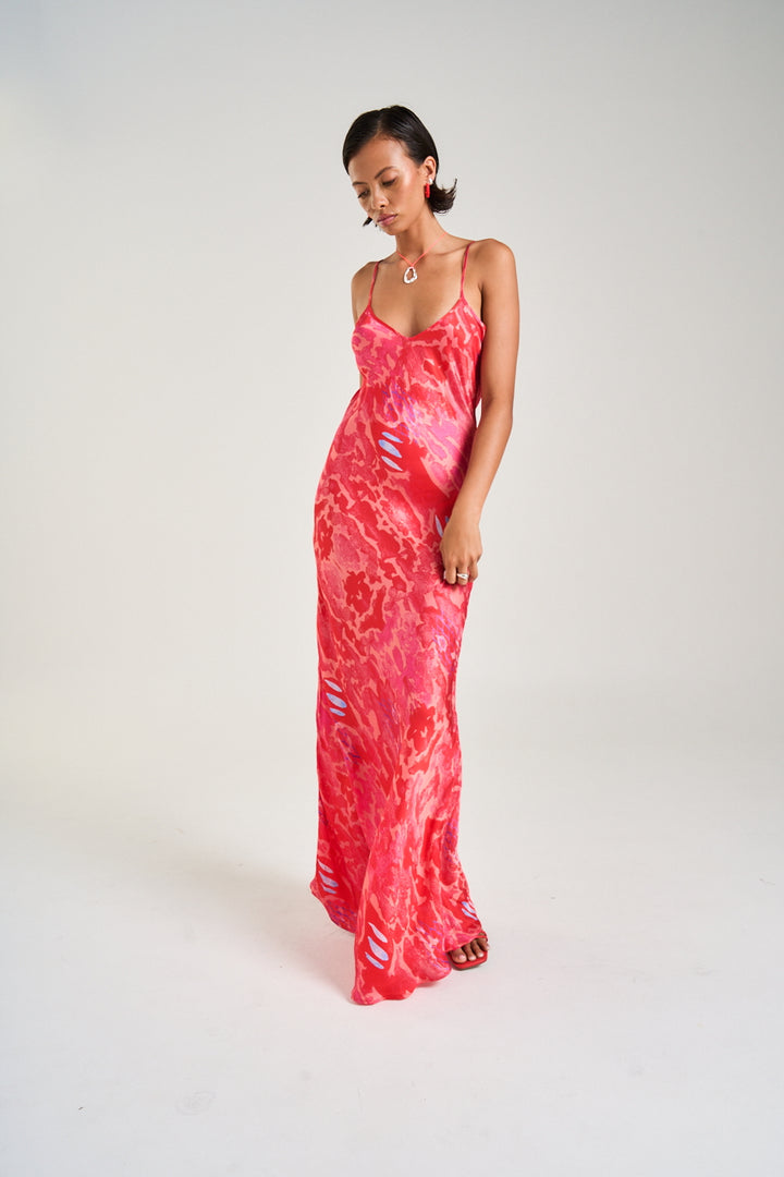 SUMMI SUMMI Womens Siren Maxi Dress in Red Cycloid Print, WOMENS DRESSES, SUMMI SUMMI, Elwood 101