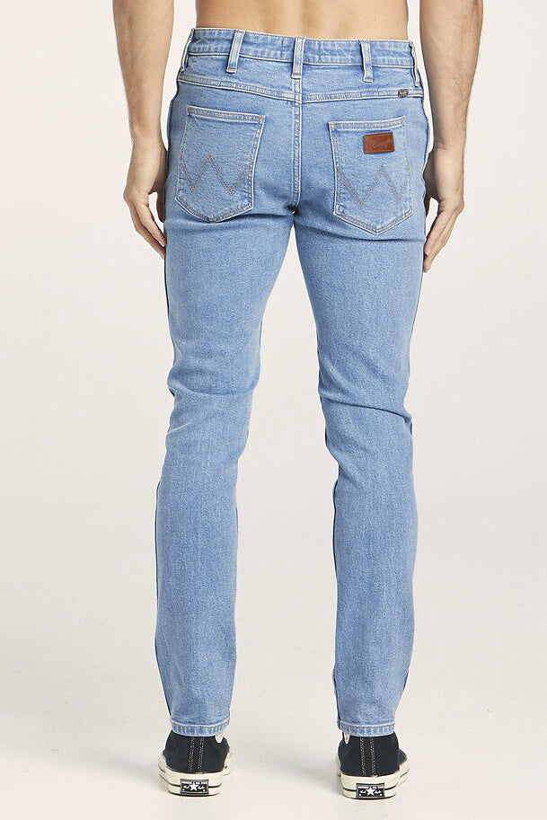 WRANGLER Mens Stomper Slim Jeans Cowboy Blues - Main Image