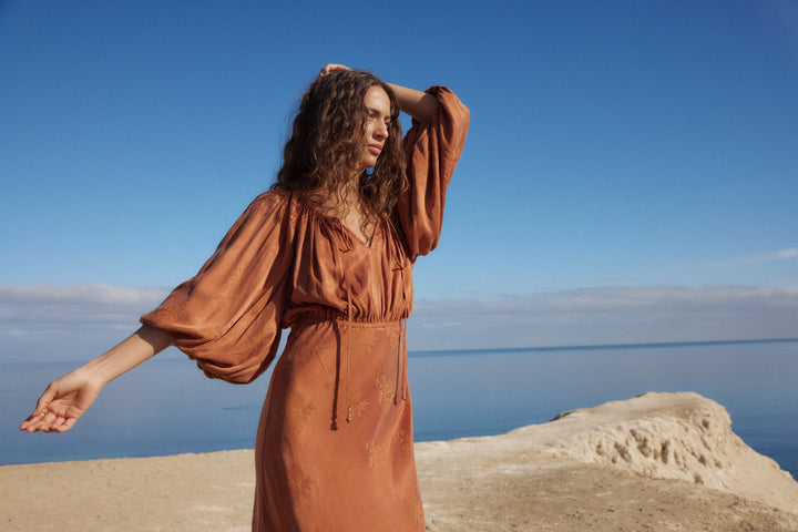 AUGUST THE LABEL Womens Zelda Midi Dress - Rust, WOMENS DRESSES, AUGUSTE THE LABEL, Elwood 101