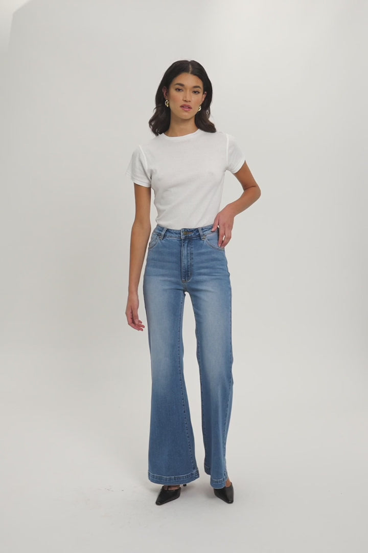 ROLLAS Womens Eastcoast Denim Flare Kate - Mid Vintage Blue