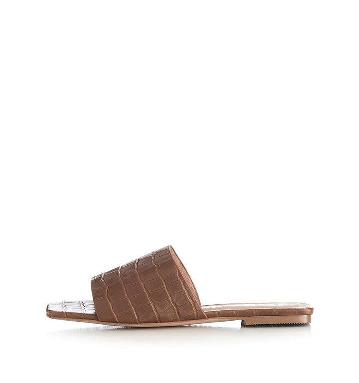 Alias Mae WOMENS PRISCILLA TAN SLIDES, WOMENS SHOES, ALIAS MAE, Elwood 101