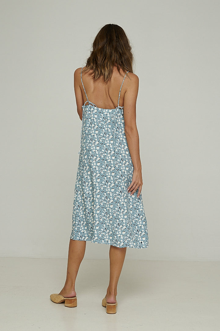 Rue Stiic WOMENS GRADY MIDI DRESS DESERT FLORAL- POWDER BLUE, WOMENS DRESSES, RUE STIIC, Elwood 101