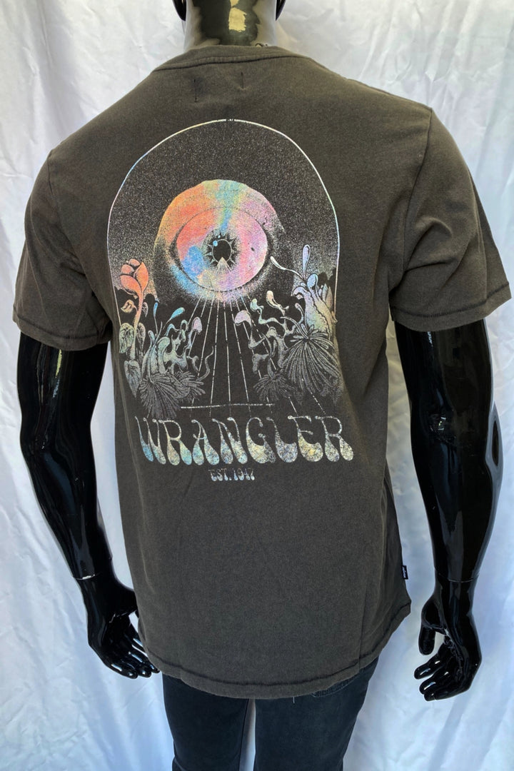 Wrangler Mens All Seeing Tee - Worn Black, MENS TEE SHIRTS, WRANGLER, Elwood 101
