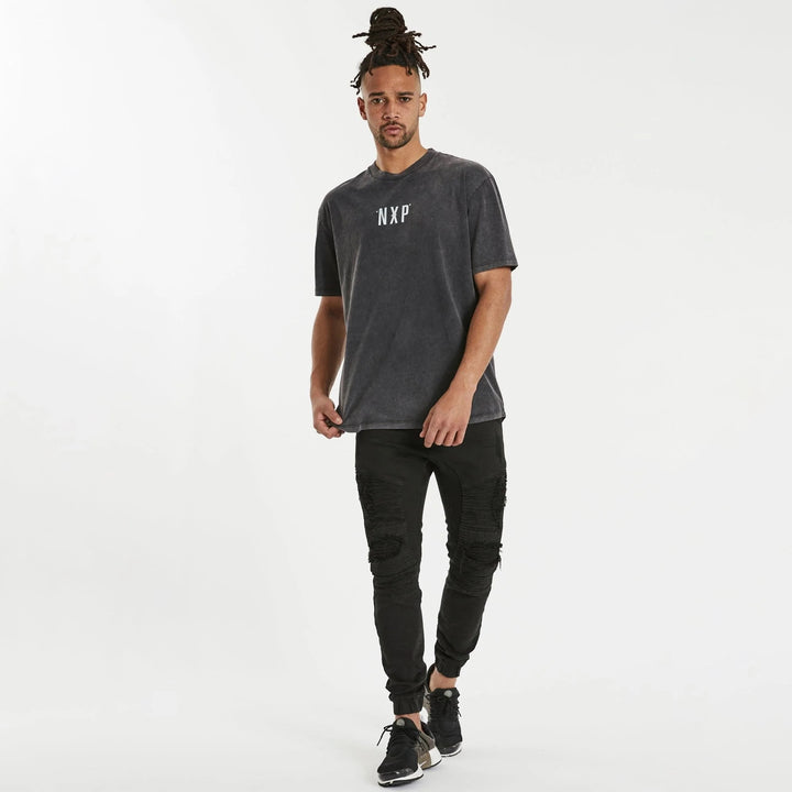 NENA PASADENA Mens Notorious Box Fit Scoop Back Tee Shirt Mineral Black, MENS TEE SHIRTS, NENA PASADENA, Elwood 101