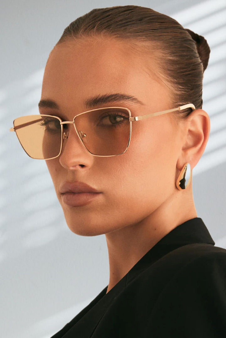 BANBE EYEWEAR Womens The Natalia Polarised Sunglasses - Light Gold, SUNGLASSES UNISEX, BANBE, Elwood 101