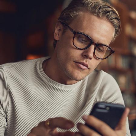 Quay glasses hotsell for men