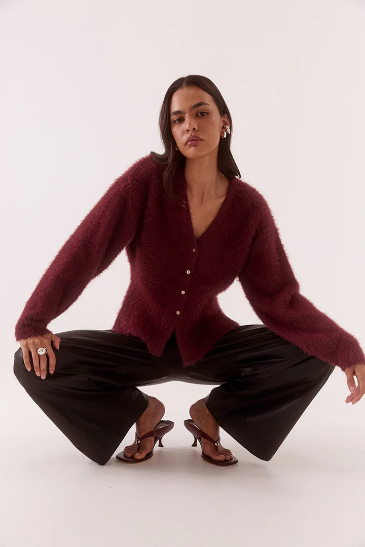 SOVERE Womens Arcade Cardi in Vino