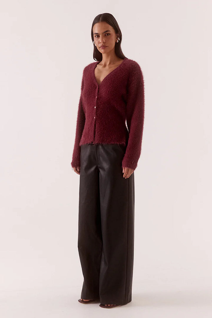 SOVERE Womens Arcade Cardi in Vino