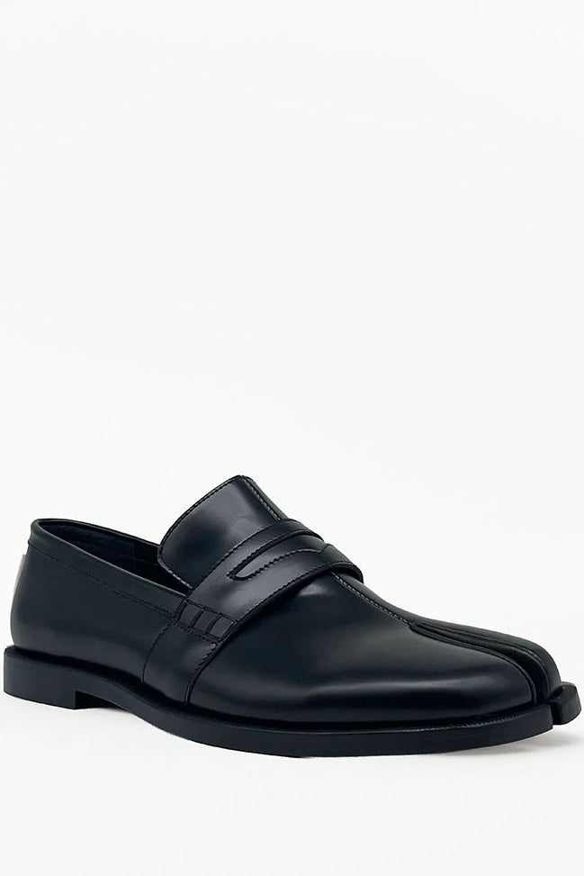 ALIAS MAE Womens Lacey Leather Loafers in Black Box