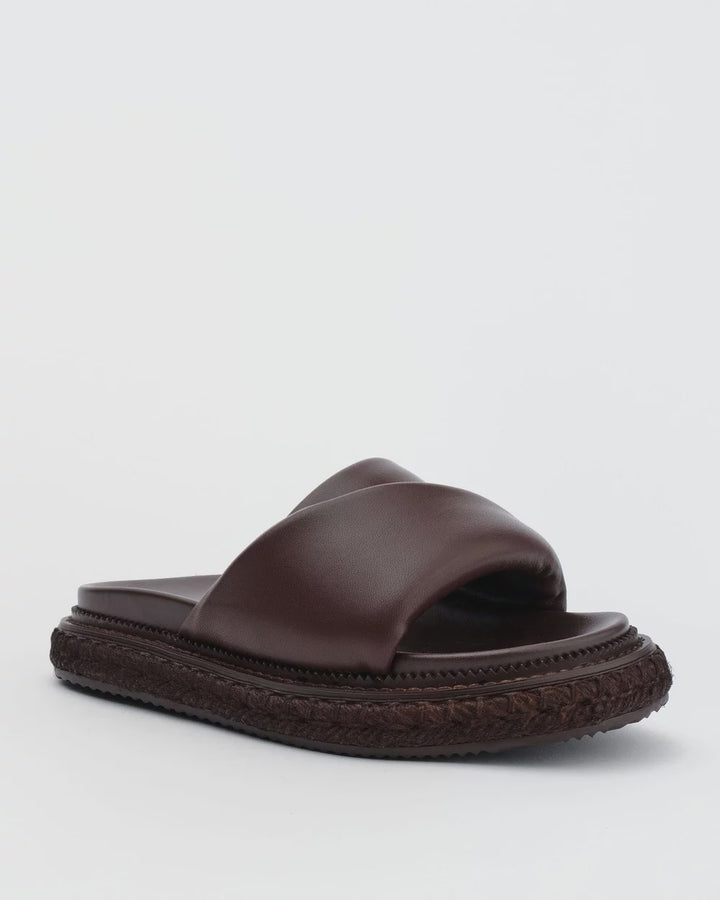 ALIAS MAE Petra Womens Leather Sandals in Chocolate Leather
