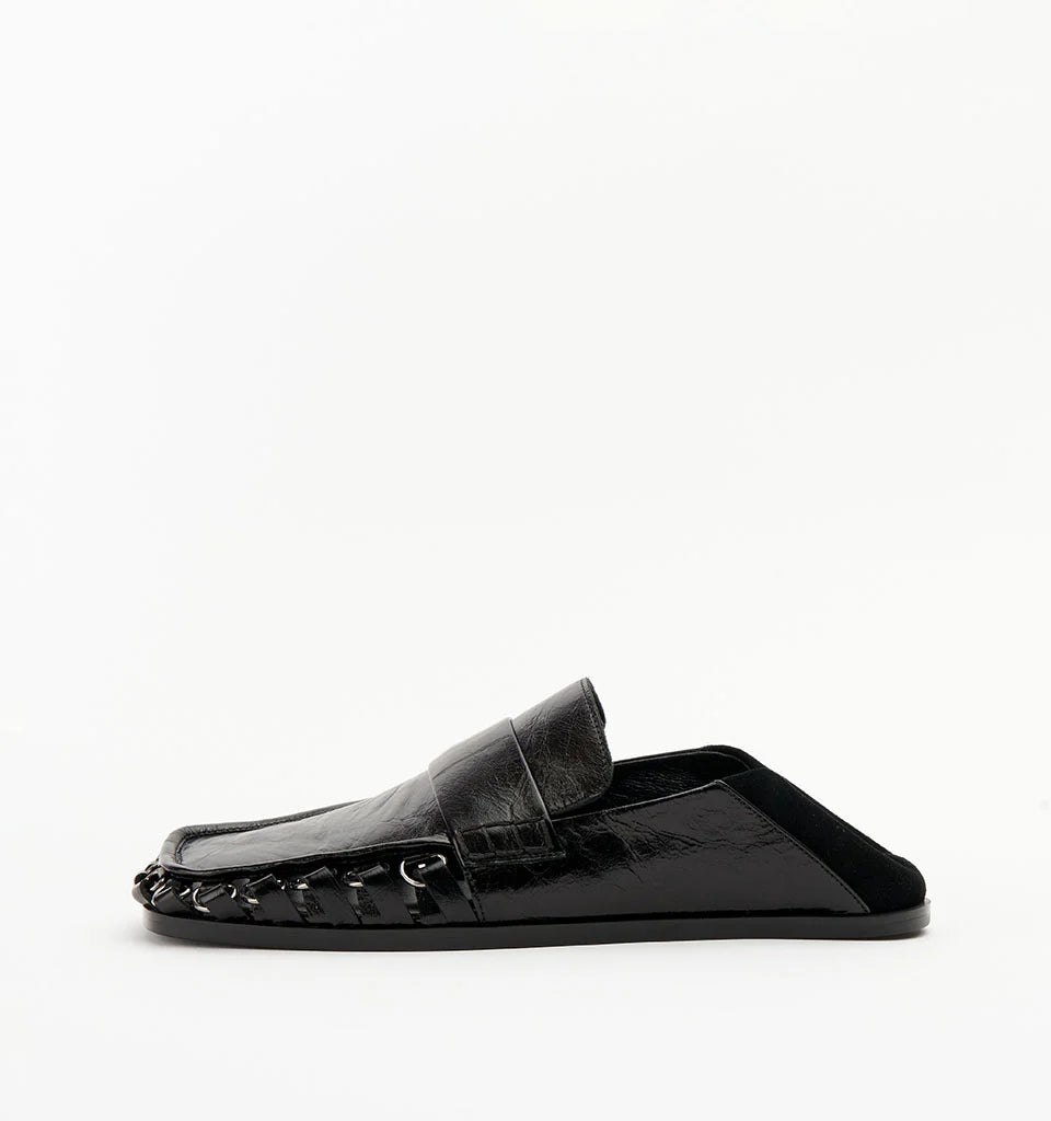 ALIAS MAE Womens Apostle Loafers in Black Oily Crinkle Leather, WOMENS SHOES, ALIAS MAE, Elwood 101