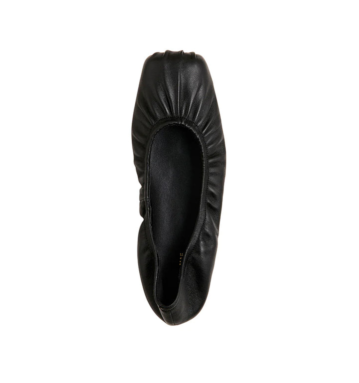 ALIAS MAE Womens Bridey Ballet Flats in Black Leather