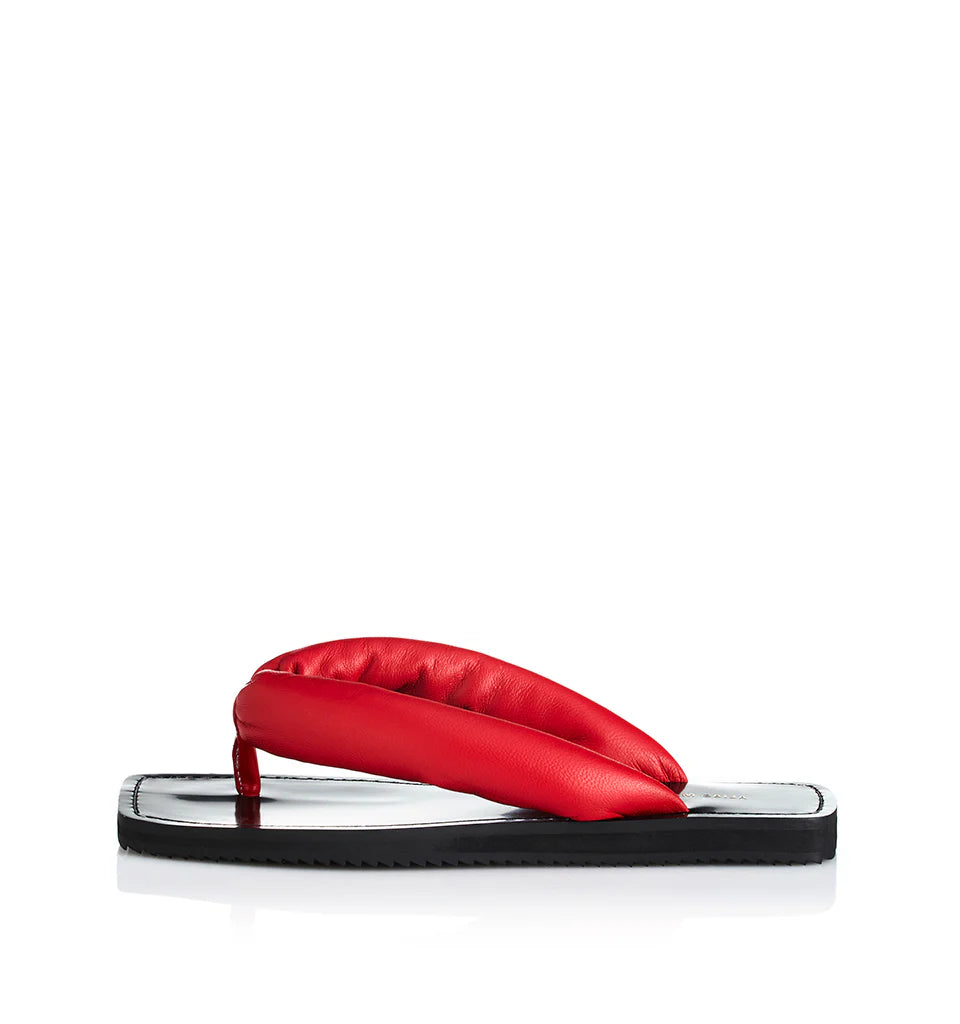 ALIAS MAE Womens Chase Sandal in Scarlet Leather