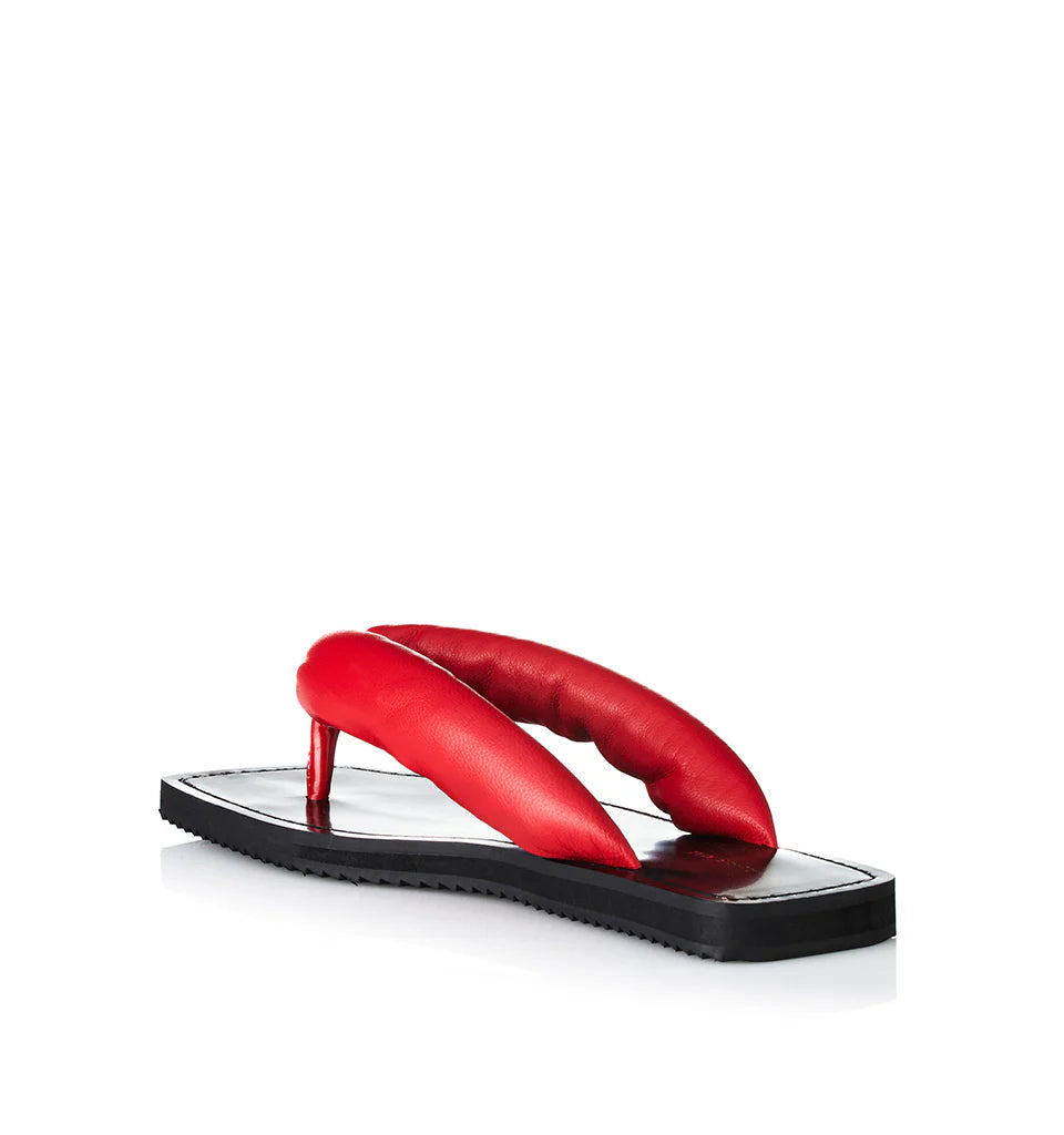 ALIAS MAE Womens Chase Sandal in Scarlet Leather