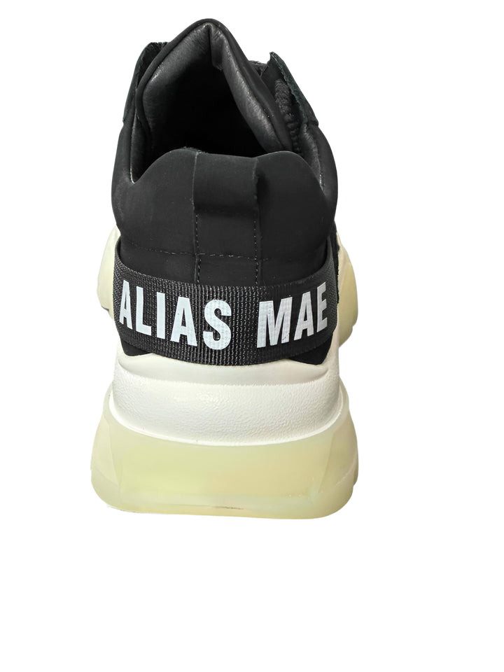 ALIAS MAE Womens Jade Sneaker in Black