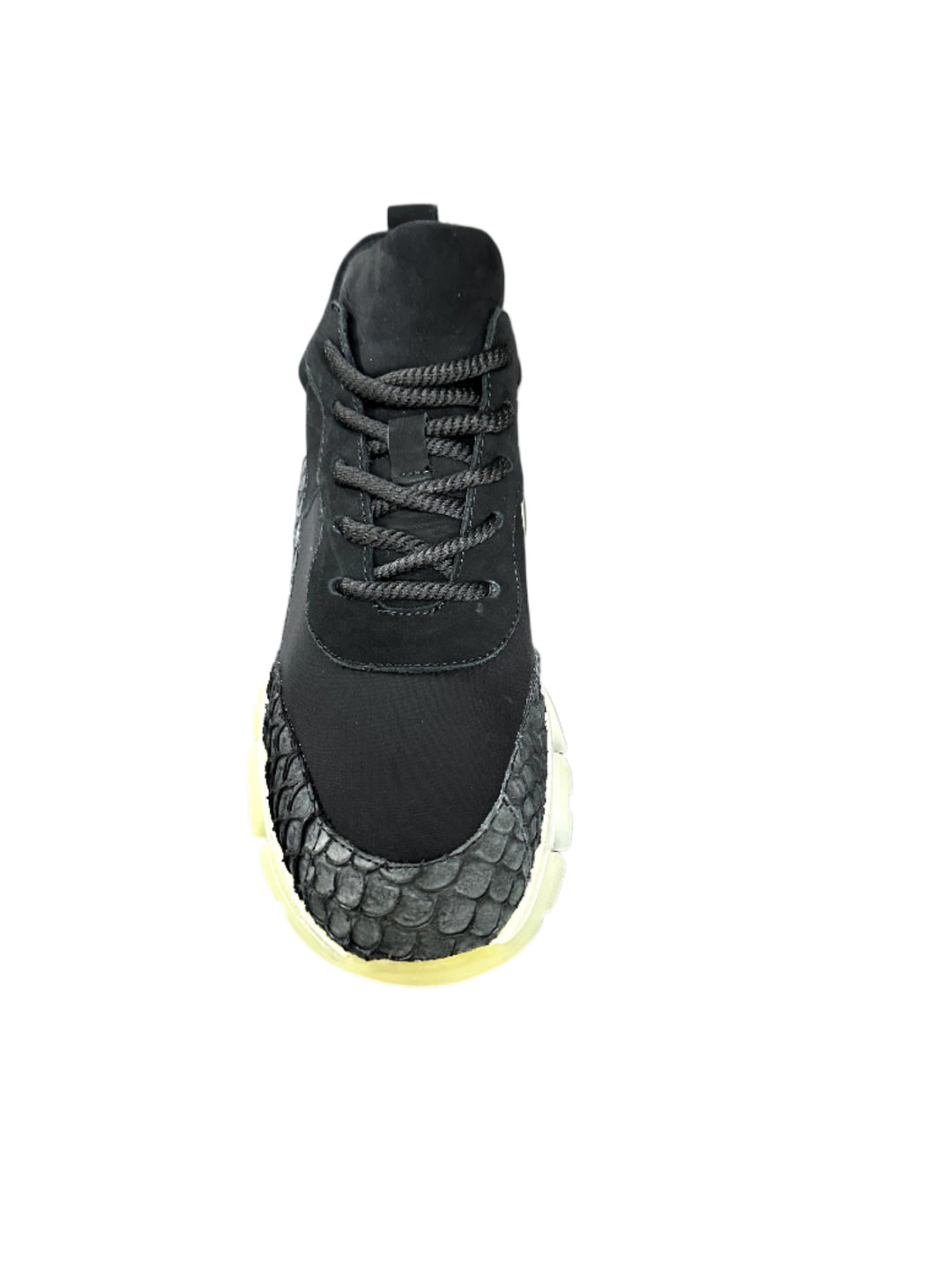 ALIAS MAE Womens Jade Sneaker in Black