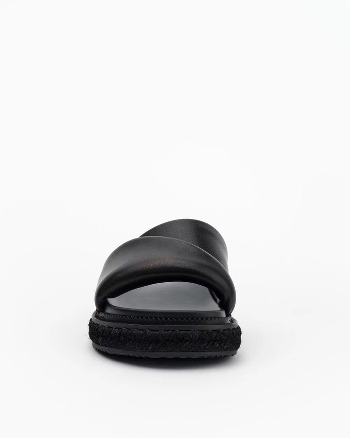 ALIAS MAE Womens Petra Leather Sandals in Black