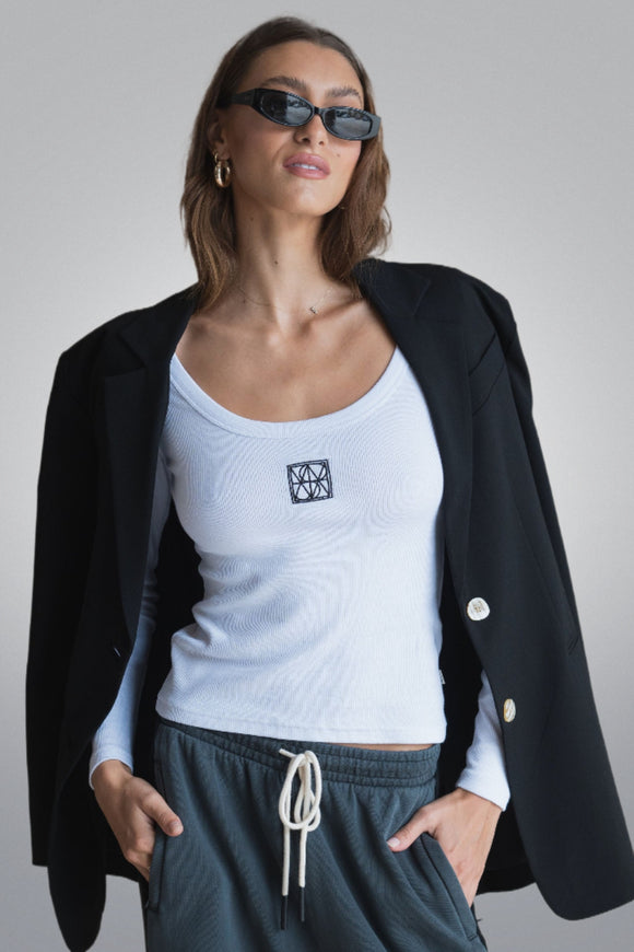 ARAMINTA JAMES Womens Monogram Long Sleeve Top Snow, WOMENS TOPS & SHIRTS, ARAMINTA JAMES, Elwood 101