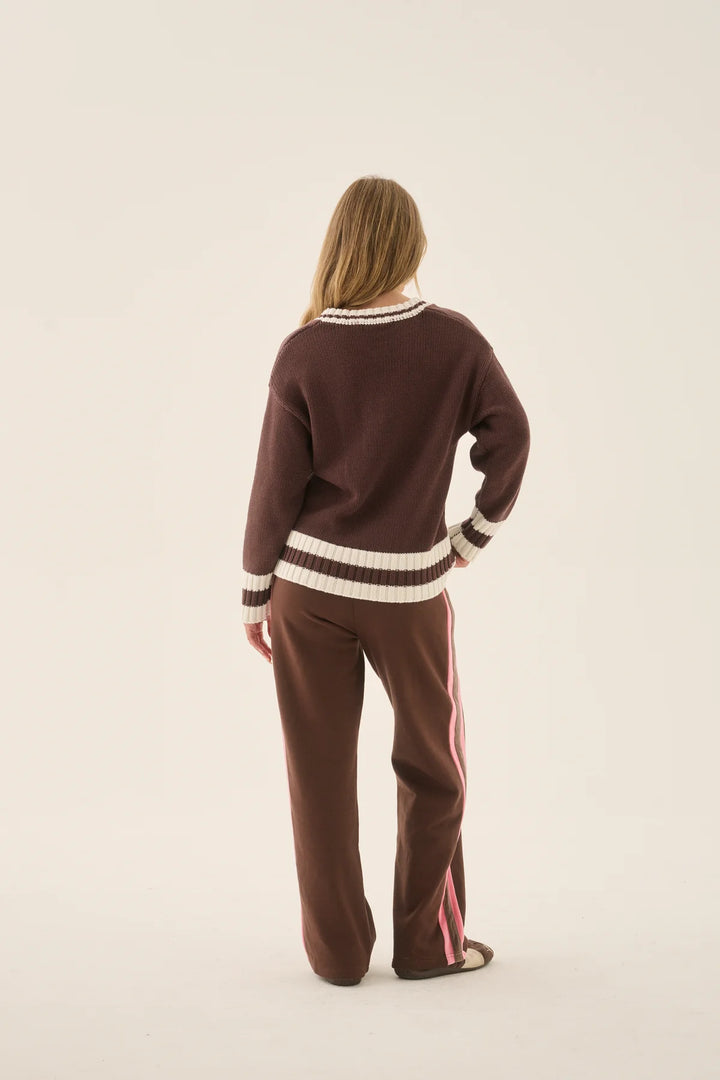 ARAMINTA JAMES Womens AJ V Neck Knit Sweater in Chicory Coffee, WOMENS KNITS & SWEATERS, ARAMINTA JAMES, Elwood 101