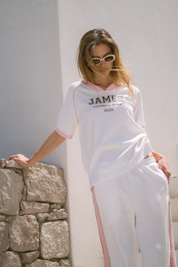 ARAMINTA JAMES Womens James College Waffle Tee in Snow