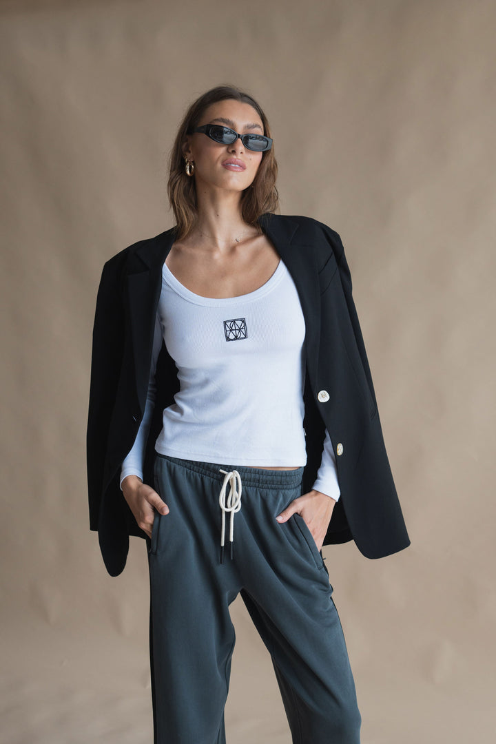 ARAMINTA JAMES Womens Monogram Long Sleeve Top Snow, WOMENS TOPS & SHIRTS, ARAMINTA JAMES, Elwood 101