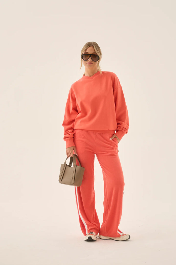 ARAMINTA JAMES Womens Palmera V Neck Sweatshirt in Soft Coral