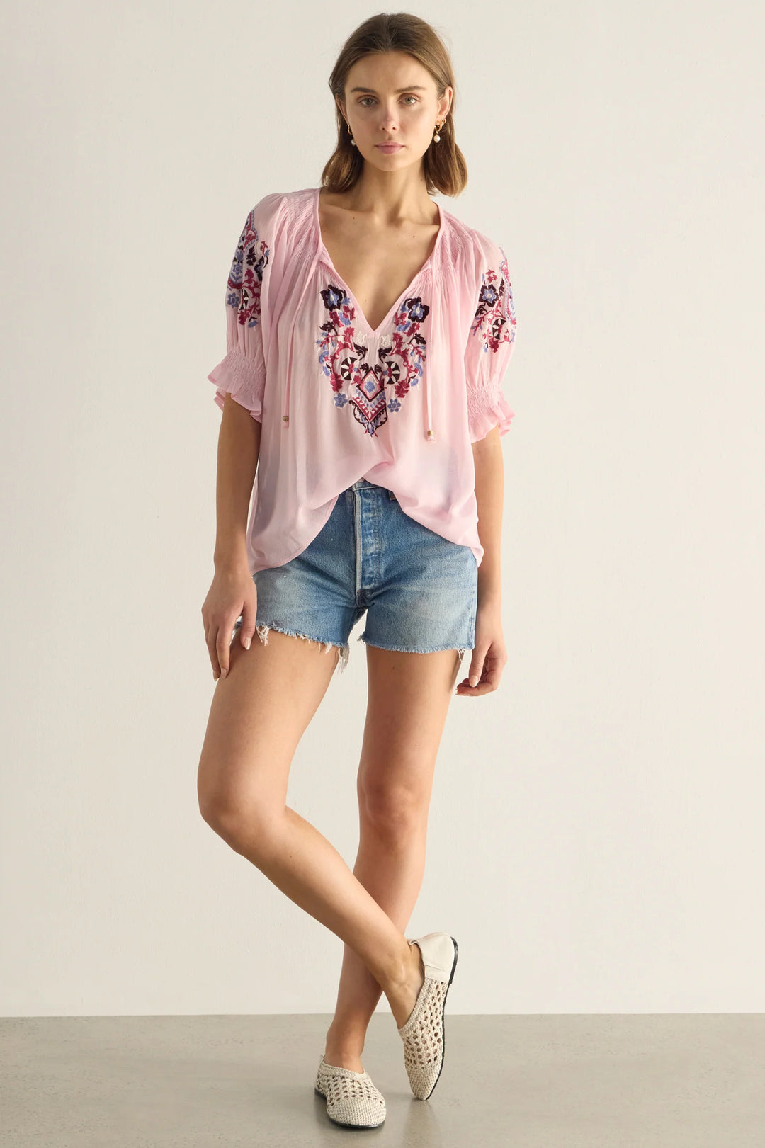 AUGUSTE THE LABEL Womens Indra Embroidered Blouse in Pink