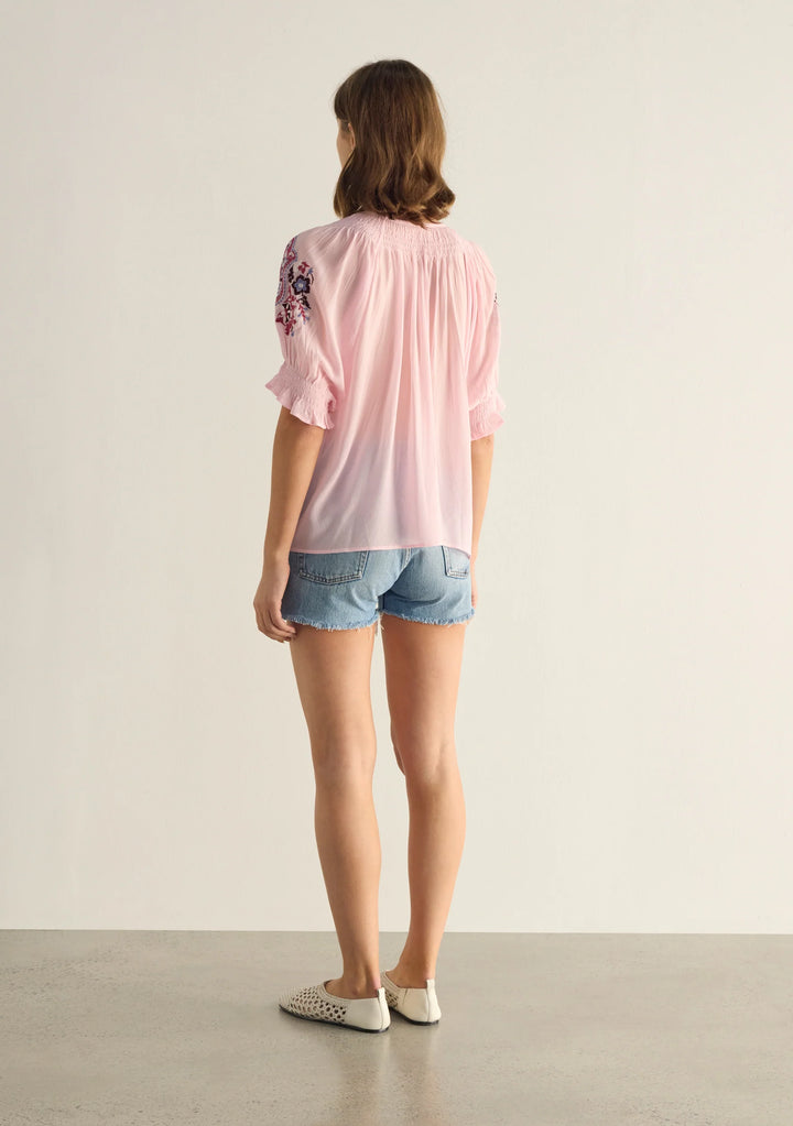 AUGUSTE THE LABEL Womens Indra Embroidered Blouse in Pink