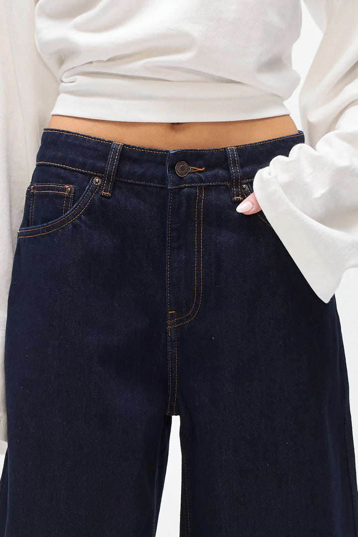 BAYSE BRAND Womens Clyde Short in Dark Indigo