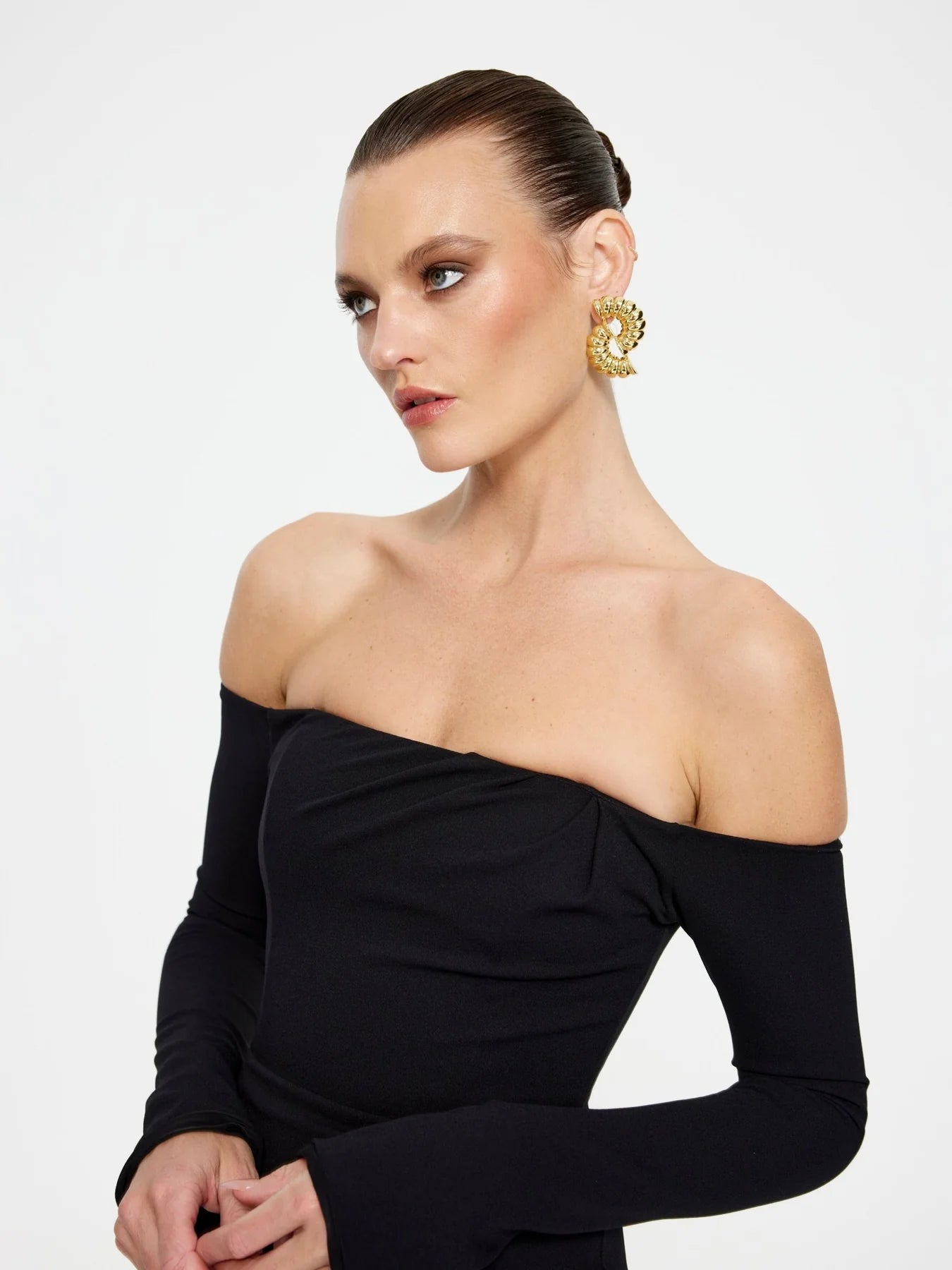 effie kats long sleeve dress effie kats long sleeve dress Effie Kats 'Gwen' Gown in Black HONEY HIRE BOUTIQUE