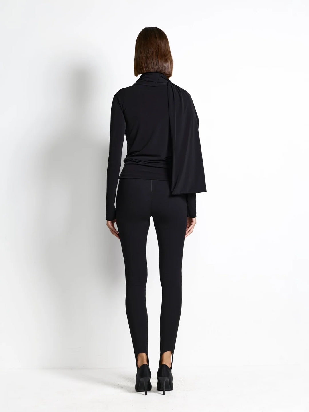 EFFIE KATS Womens Spencer Pant in Black