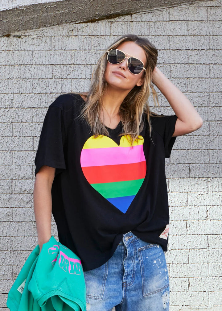 HAMMILL & CO Womens Rainbow Heart Tee in Black