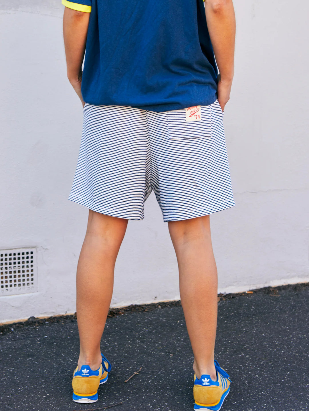 HAMMILL & CO Womens Santa Monica Stripe Short in Blue / White