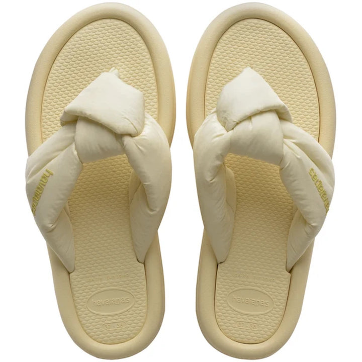 HAVAIANAS Womens Over Puffed Thongs in Buttercream, WOMENS HAVAIANAS, HAVAIANAS, Elwood 101