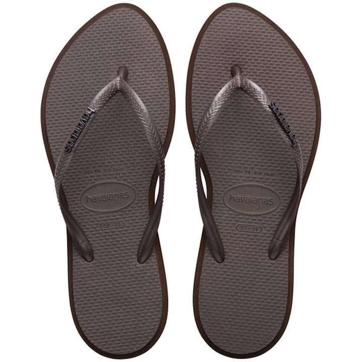 HAVAIANAS Womens Slim Point Thongs in Coffee/Fog