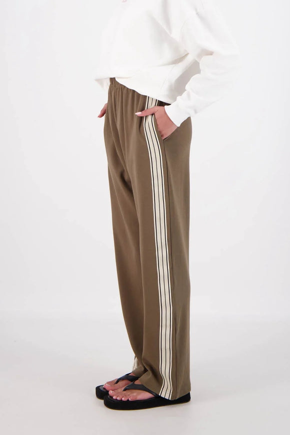 JASMINE ALEXA Womens Panarea Trackpants Olive