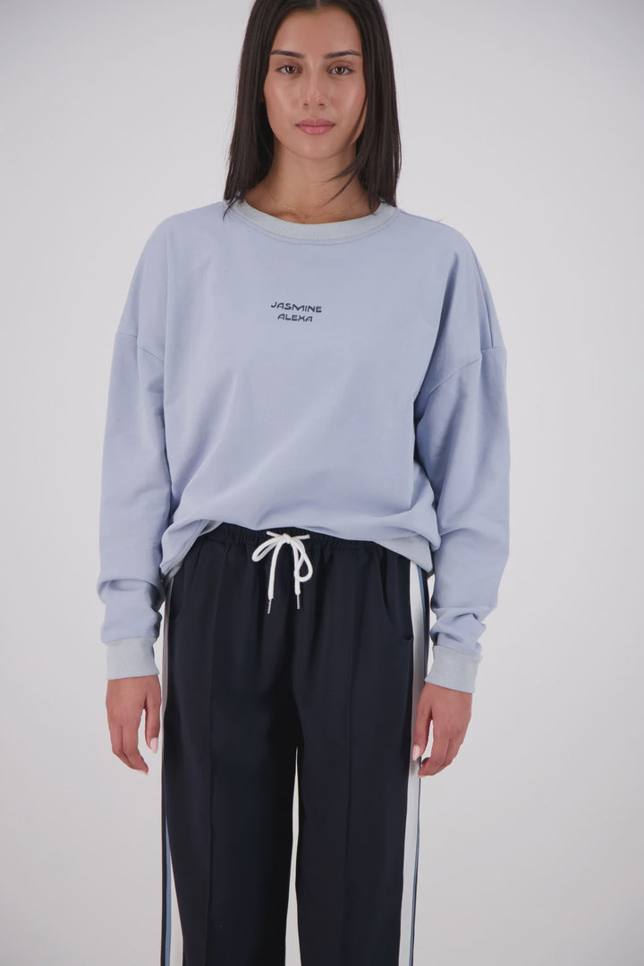JASMINE ALEXA Womens Relaxed Crew Neck Sweatshirt in Powder Blue