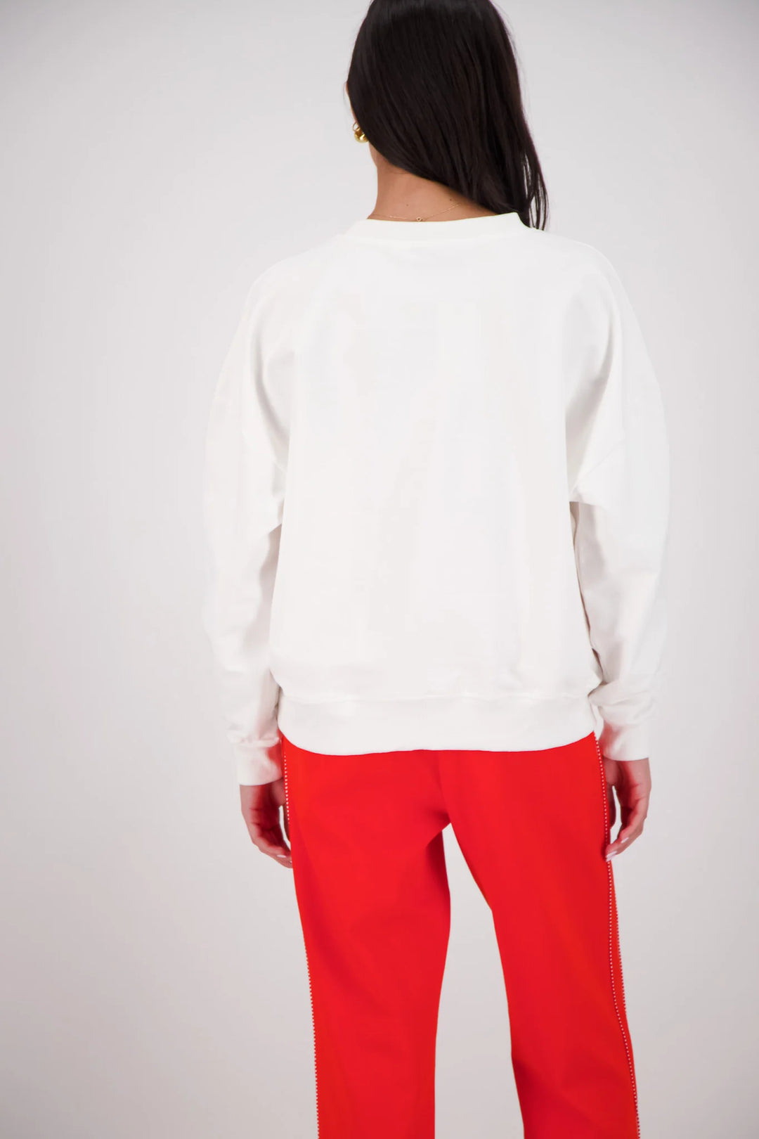 JASMINE ALEXA Womens Back Home Sweatshirt in White