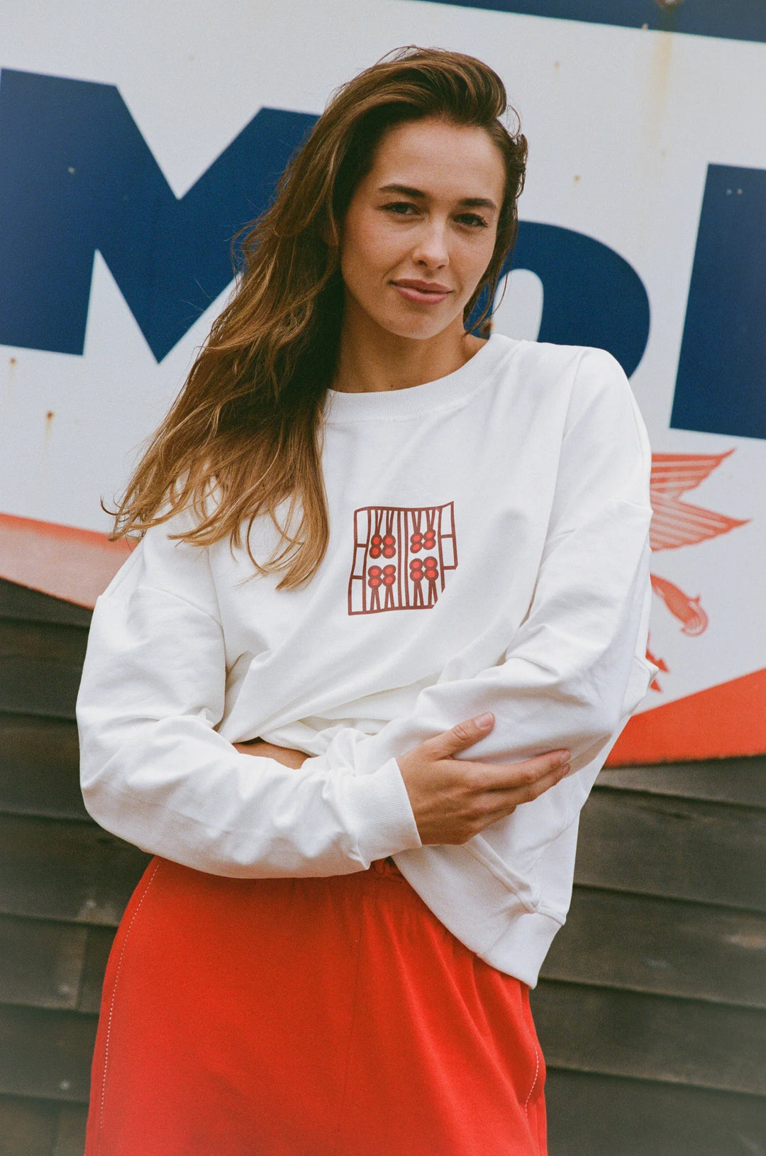 JASMINE ALEXA Womens Back Home Sweatshirt in White