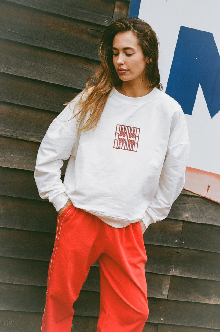 JASMINE ALEXA Womens Back Home Sweatshirt in White