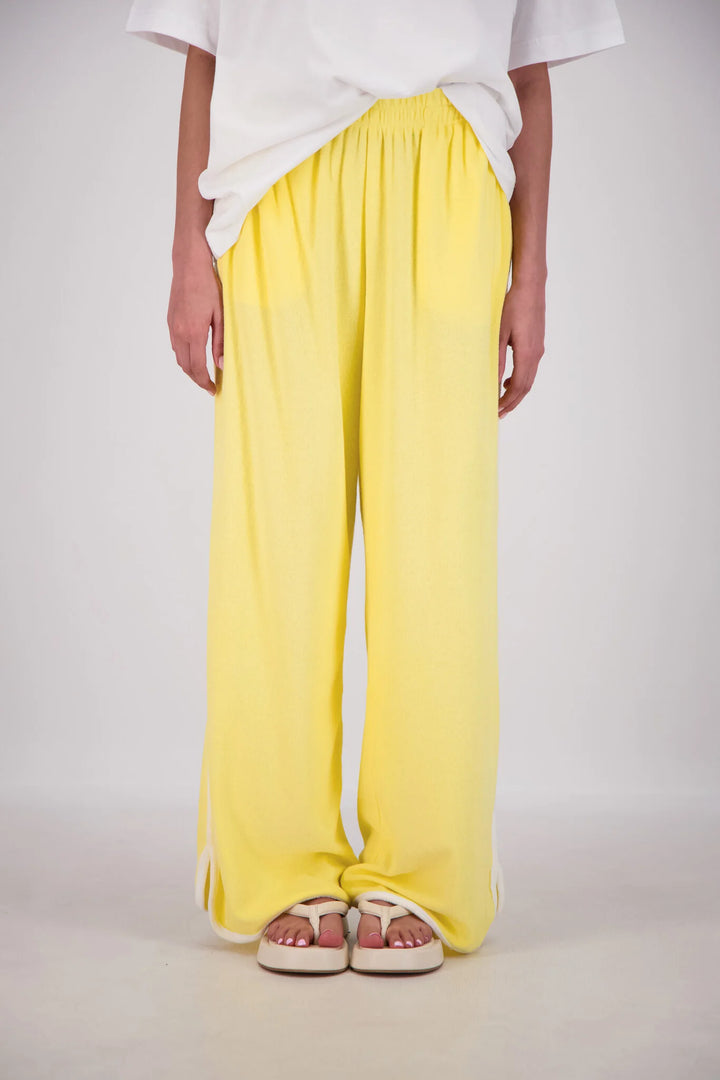 JASMINE ALEXA Womens Kuhio Pants in Yellow