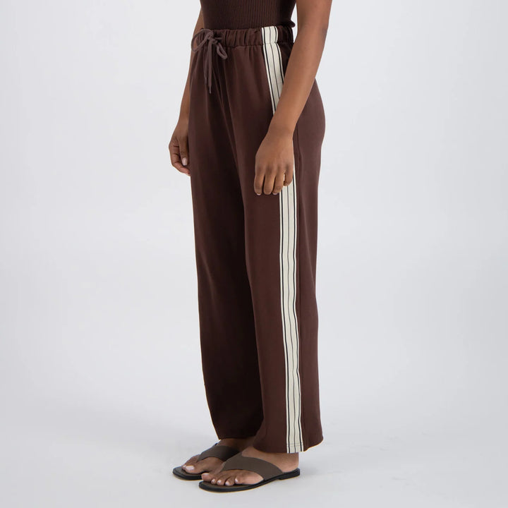 JASMINE ALEXA Womens Panarea Trackpant Brown, WOMENS TRACK PANTS, JASMINE ALEXA, Elwood 101