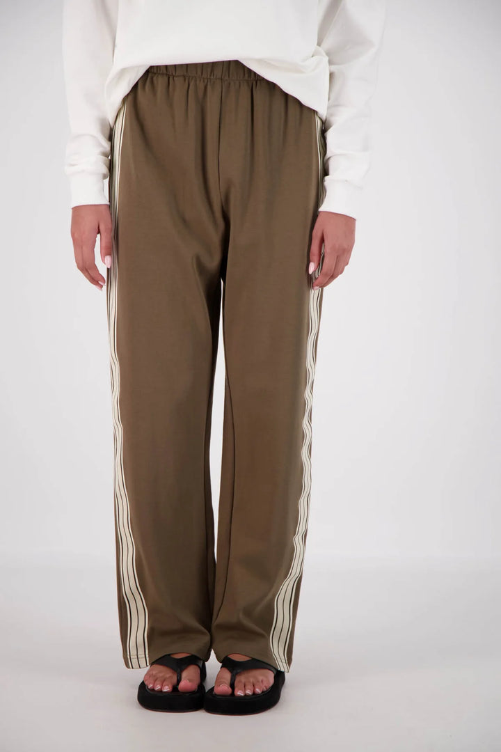JASMINE ALEXA Womens Panarea Trackpants Olive, WOMENS TRACK PANTS, JASMINE ALEXA, Elwood 101