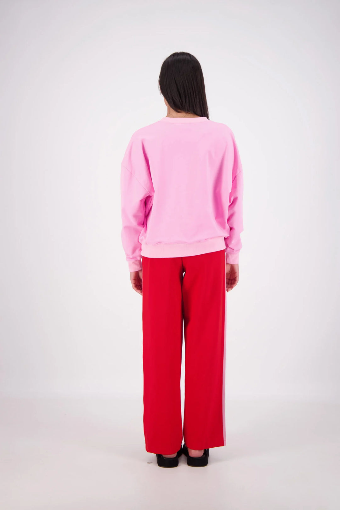 JASMINE ALEXA Womens Relaxed Crew Neck Sweatshirt in Pink