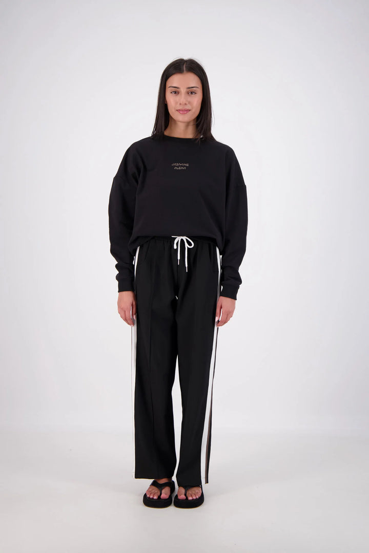 JASMINE ALEXA Womens Relaxed Crew Neck Sweatshirt in Black