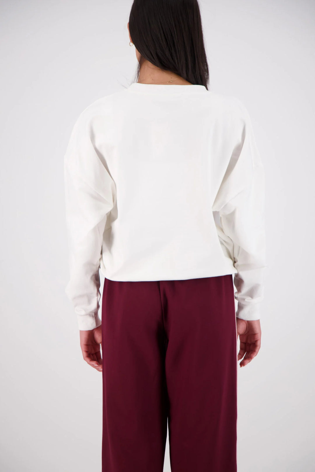 JASMINE ALEXA Womens Relaxed Crew Neck Sweatshirt in White