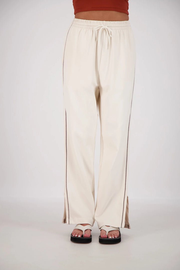 JASMINE ALEXA Womens Manarola Trackpant in Oatmeal, WOMENS TRACK PANTS, JASMINE ALEXA, Elwood 101