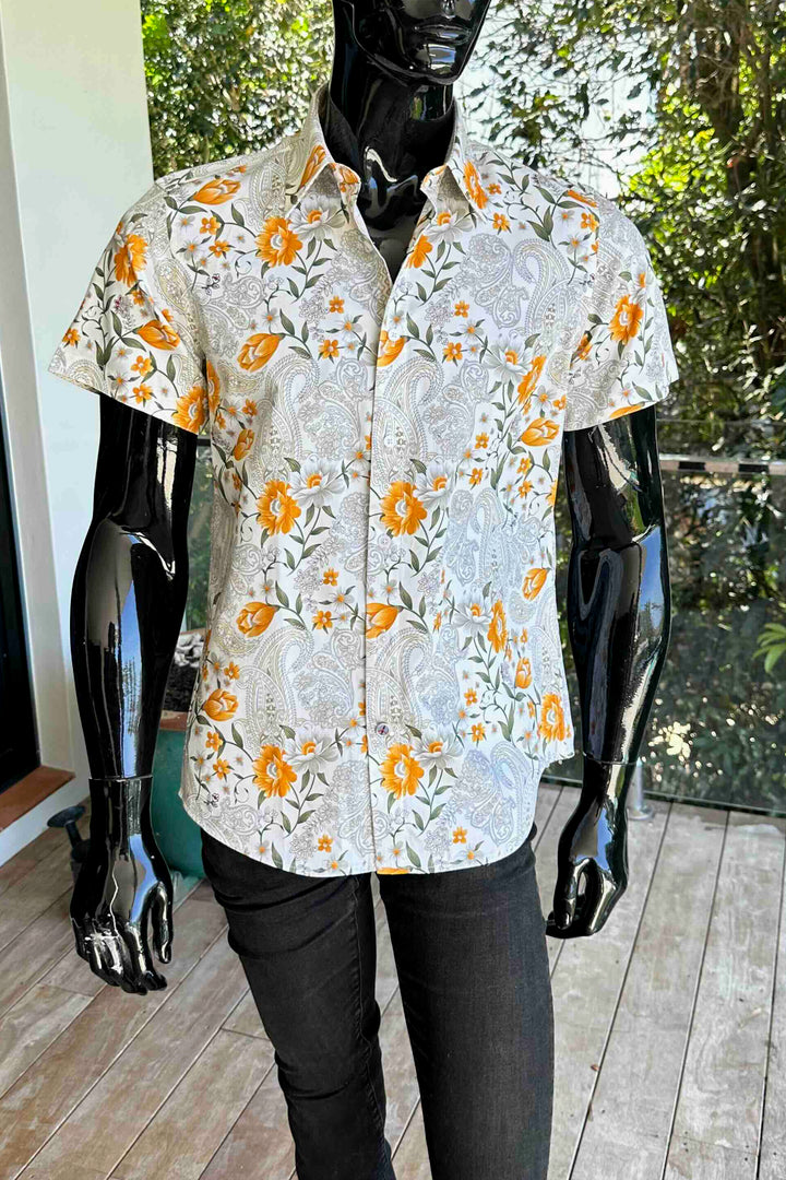 JOHN LENNON Mens Lewes Short Sleeve Paisley Shirt in Amber