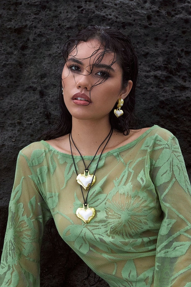 MOUNTAIN & MOON Womens Olympia Necklace - Gold Pearl, WOMENS JEWELLERY, Mountain & Moon, Elwood 101